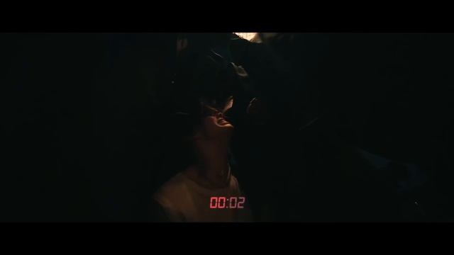 YUNGBLUD Halsey - 11 Minutes ft. Travis Barker