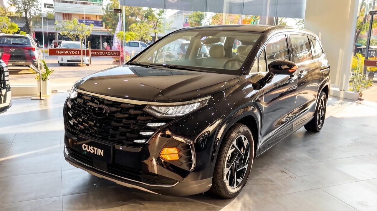 Hyundai Custin 2026 года  роскошный 7-местный минивэн! Обзор автомобилей