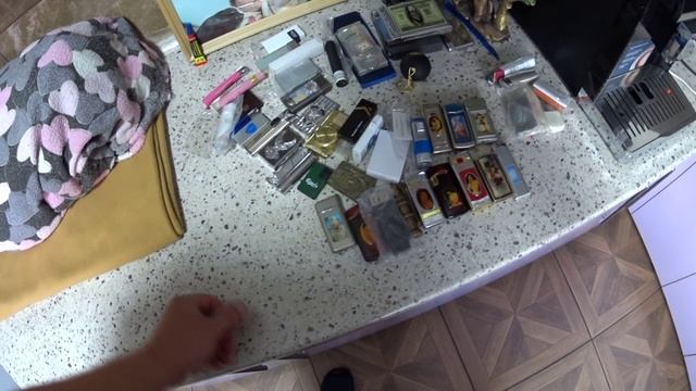 ЖИВЕМ В ДЕРЕВНЕ! НАЧАЛИ КОПАТЬ КАРТОШКУ! ОГУРЧИКИ НА ЗИМУ!! БОЛЬШАЯ ПРОДАЖА ЗАЖИГАЛОК НА АВИТО!!