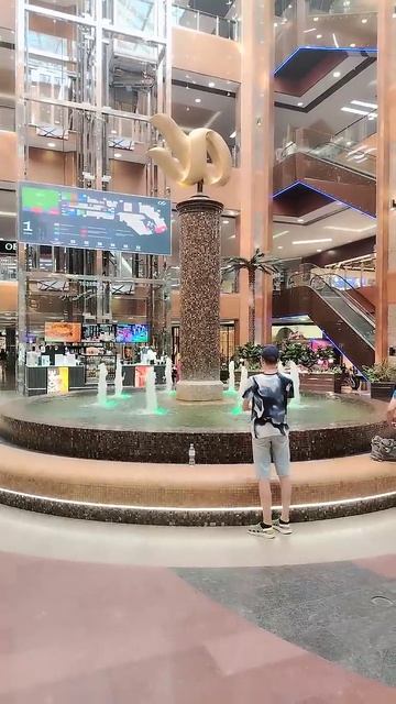Фонтан в ТЦ Арена город Барнаул.