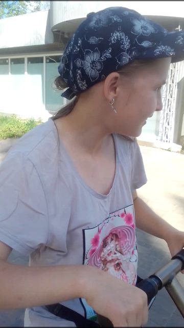 Когда у неё 3 было я её сколько ждала...