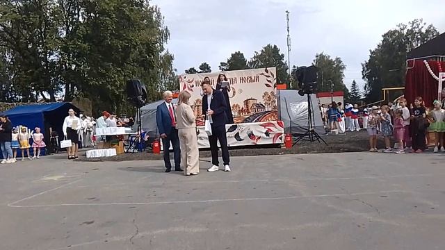 4437.mp4