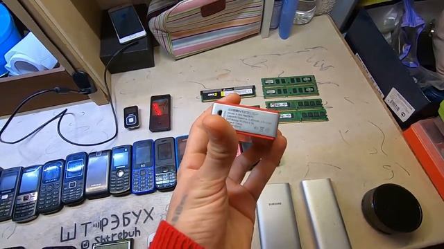 НАХОДКИ_из_ПОМОЙКИ СТАРОЕ ВИДЕО___НАШЁЛ_iphone_5S___И_ещё_17_ТЕЛЕФОНОВ___3_КОМПА