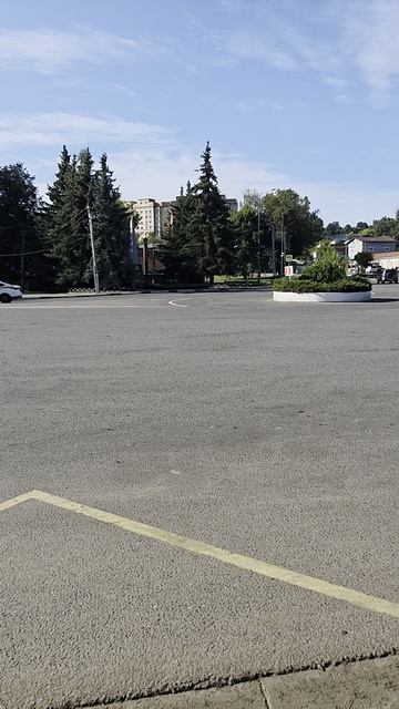 Площадь генерала Кузнецова.