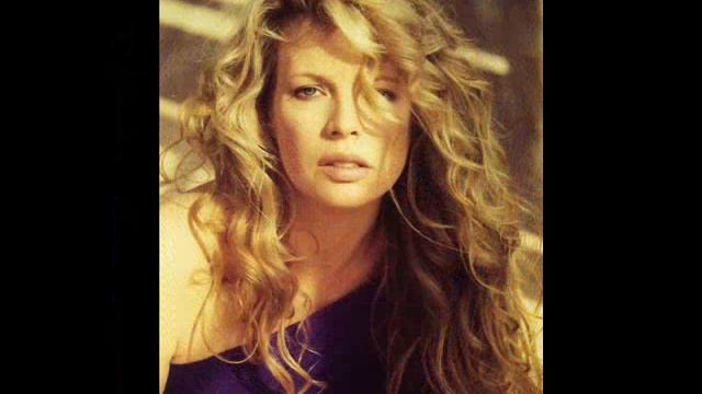 Locomotiv GT Lady of the Night Kim Basinger
