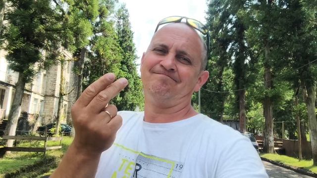 Отдых в Абхазии Гагра 6 часть. Ткуарчал и заброшенный город источник