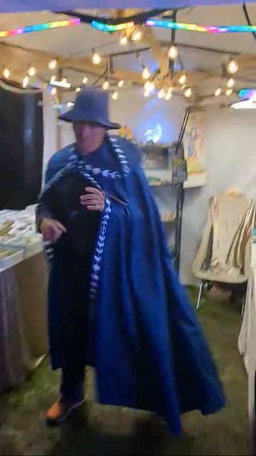 Видео от Шоу-рум камней и студия баланса У-Син