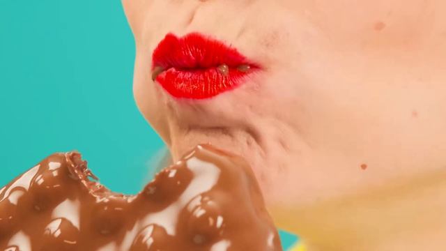 24 Часа Едим Еду Одного Цвета Челлендж  Смешные Ситуации и Неудачи от DoDo Challenge