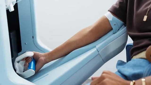 FDA Approves Aletta, A Robot That Can Find Your Vein And Draw Blood Without Human Help