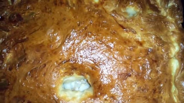 Пирог . С картошкой и мясом  . Испекла большой домашний пирог в духовке. Вкусно. Рецепт спрашивайте