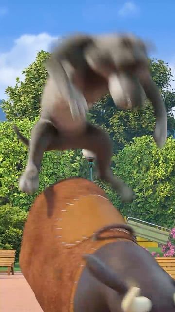 Смотри до конца! Волки или Бык?  Shorts машаимедведь КарусельКарусель MashaandtheBear Carto