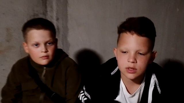дети в бэкрумс