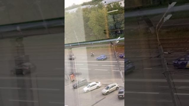 это уже третья часть о том как мы  снимаем катаемся на экскаваторе