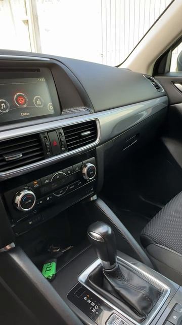 Mazda CX-5 Кроссовер 2.0 AT 2015г