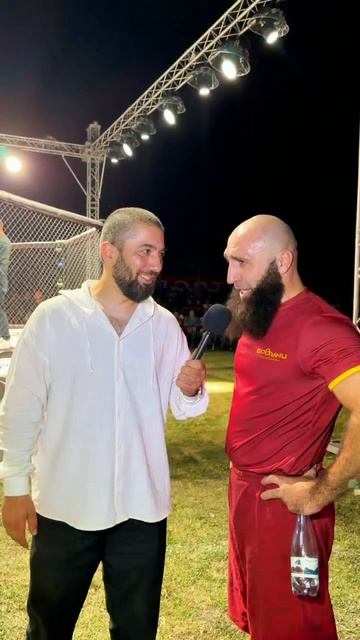 Каир Загиров победитель супер схватки по грэплингу на турнире LEKI FC