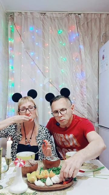 Острый супчикфрагмент мукбанга