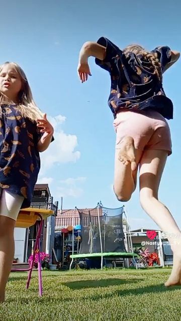1000038883.mp4