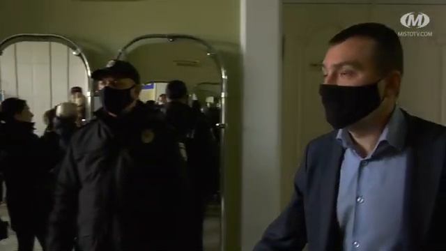Новостной сюжет ТРК Місто от 02.11.2020 года из-под Хмельницкого горсовета с Татьяной  Москалюк
