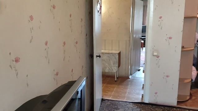 Сатка. Двухкомнатная квартира 2 этаж. Тел. 89127753065 Елена