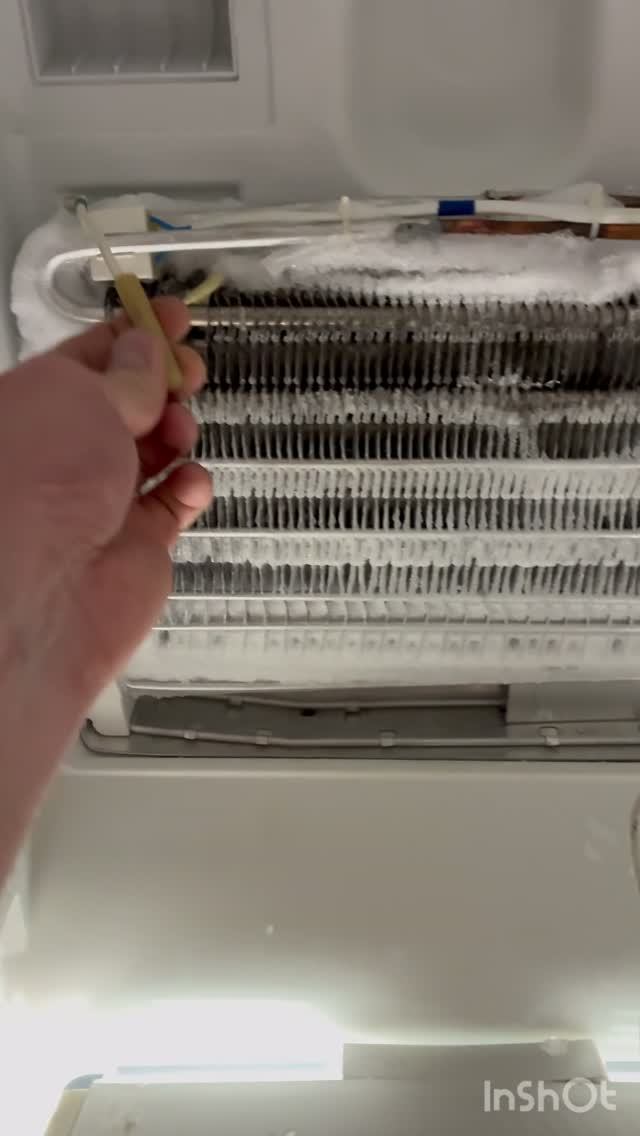 Гениальное решение от мастеров! Холодильник Hotpoint-Ariston