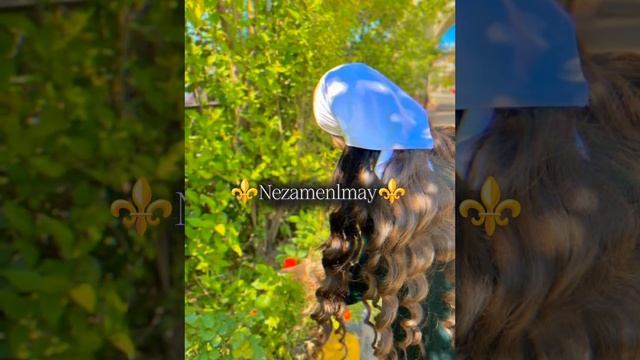 Цыганская ⚜️ песня 🌸 типа на ладони гадает🌿🥀 ся заимно☺️