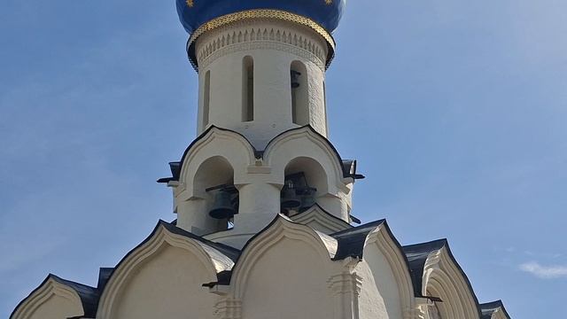 Колокольный звон Духовского Храма в Троице-Сергиевой Лавре.
