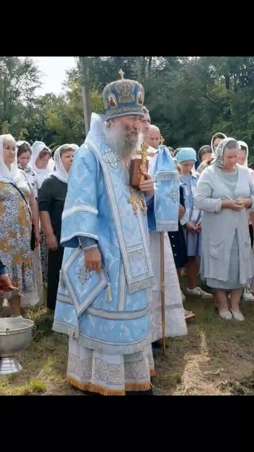 Епископ Гурий совершил Божественную литургию в Успенском храме села Булыга-Фадеево