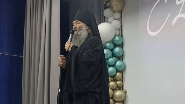 Слово владыки Гурия в торжественной линейке, посвящённой Дню знаний в индустриальном колледже