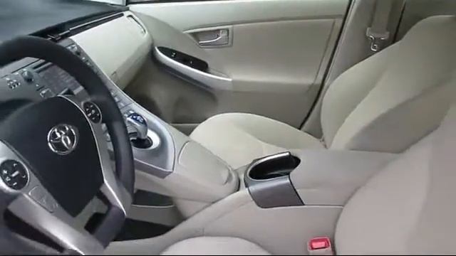 2013 Toyota Prius Three Hatchback Vacaville  Fairfield  Vallejo  Sacramento  San Fransisco