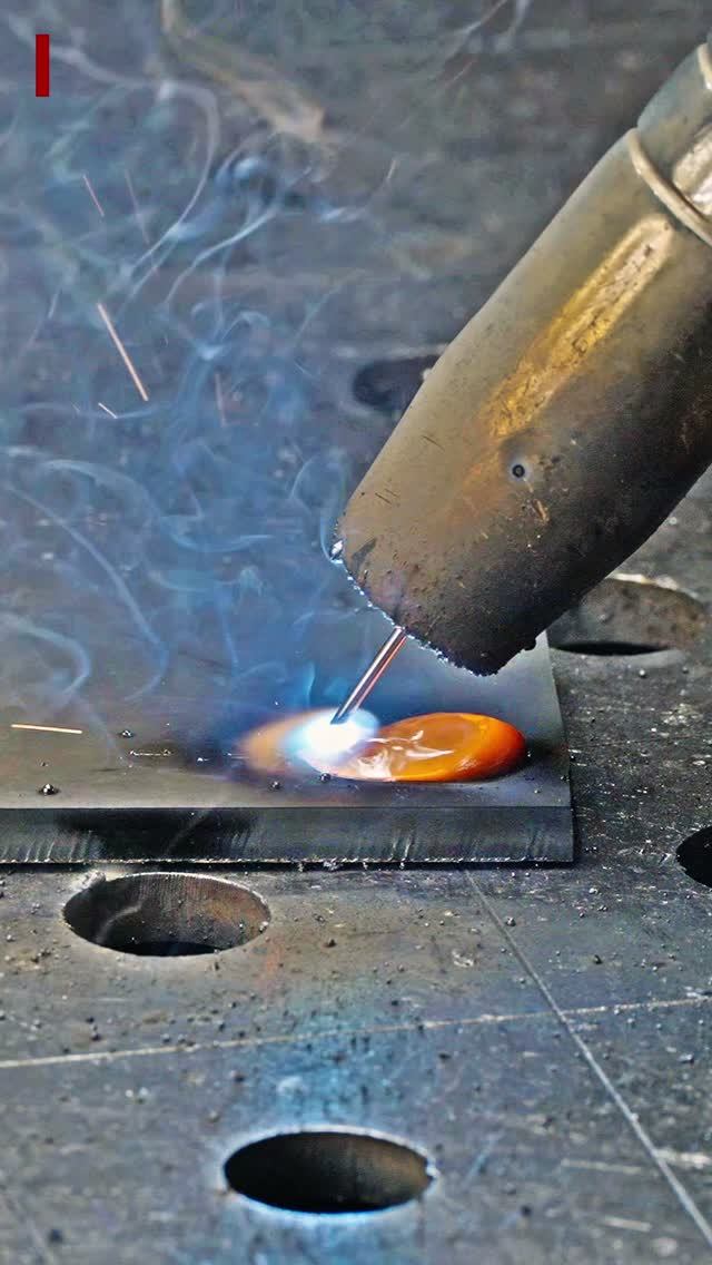 Активация режима под проволоку 1.2мм на Оберон MIG 250D #сварка #weldingmachine #welding #оберон