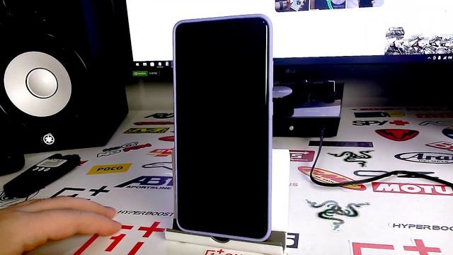 Телефон XIaomi сам выключается и включается и не заходит в систему