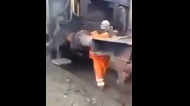 Технику безопасности придумали трусы!