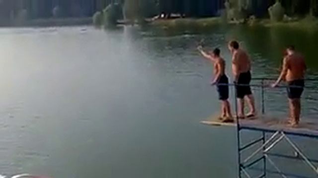 Прыжок в воду вот как надо