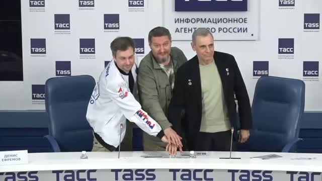 Церемония спецгашения почтового выпуска 