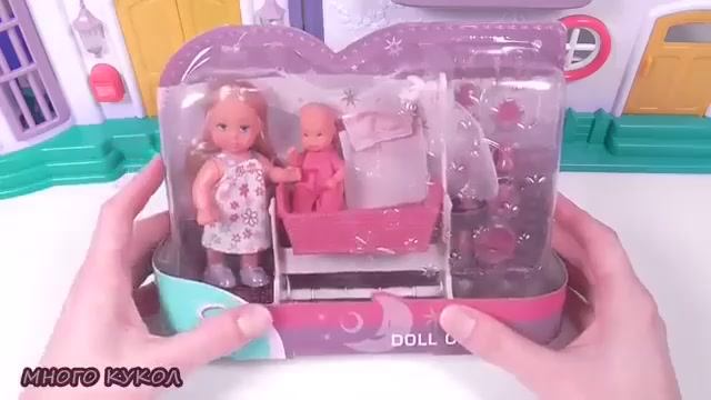 Барби мама Дочка Еви и малыш Малыш обкакался Видео с куклами для девочек