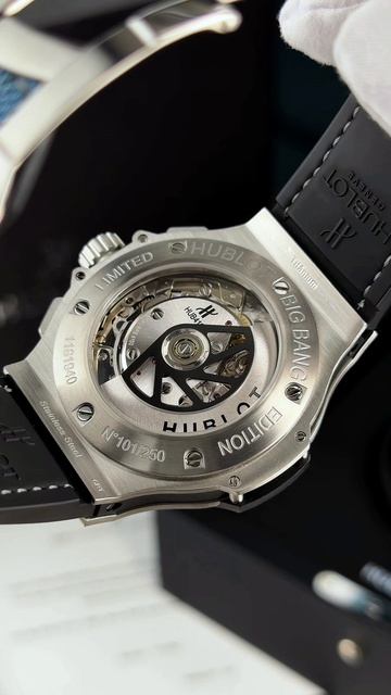 Лимитированные Hublot Big Bang Jeans 44 у нас в наличии 🔥