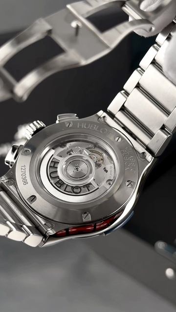 Hublot Classic Fusion Chronograph Titanium Blue у нас в наличии 🔥
