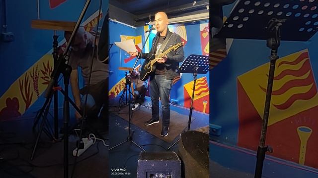 Алексей Кольчугин и Твёрдый Воздух. 
