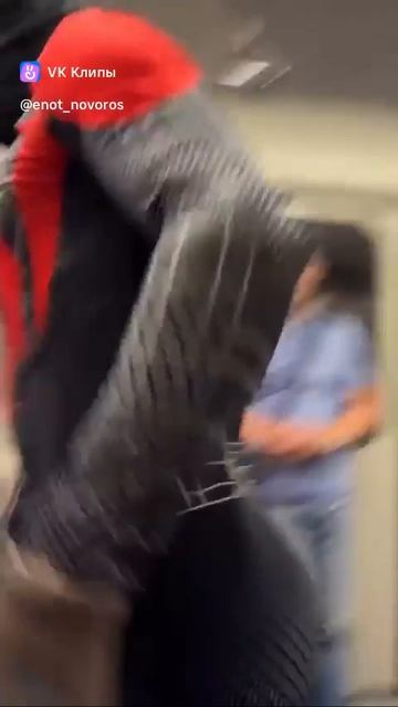 В Санкт-Петербурге заметили Человека-паука 🕷️🕸️🤟