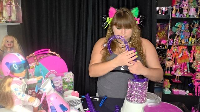 Bratz: Ночной клуб для кукол? Легко со сценой для кукол братц
