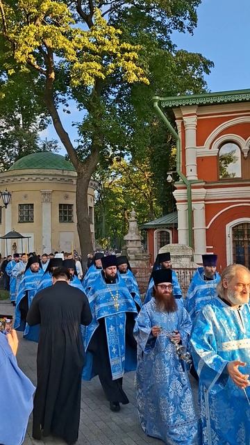 5 Крестный ход в день памяти Иконы Божией Матери Донская.