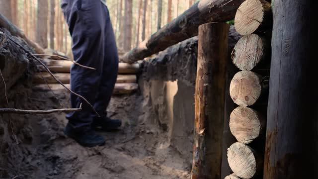Маленький дом большая история мини землянка в диких условиях