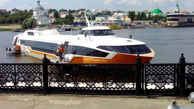 ВОДОЛЁТ