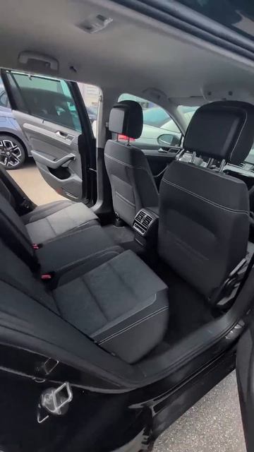 Автомобили из и для Германии. Volkswagen Passat 1.5 TSI 2023г.