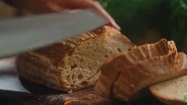 How To Turn Boring Canned Tuna Into A Gourmet Mediterranean Feast