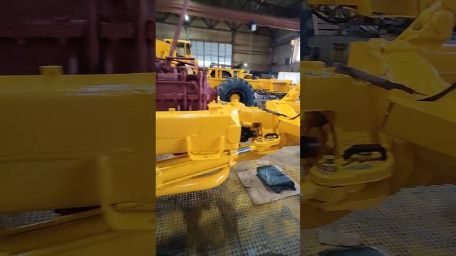 Сборка трактора Кировец К-700. Собираем поргузчик ЧСДМ В-138 на продажу.