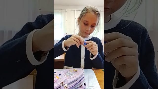 мучием карандаш