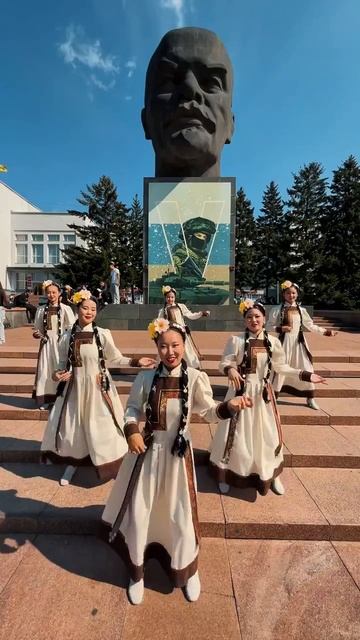 Видео от народного ансамбля песни и танца «Белый день» ВСГУТУ
