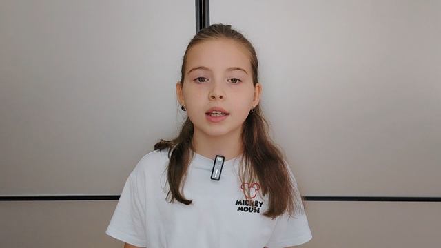 Стихотворение «Мечта» Маша Рупасова. Читает Таисия Звягинцева.