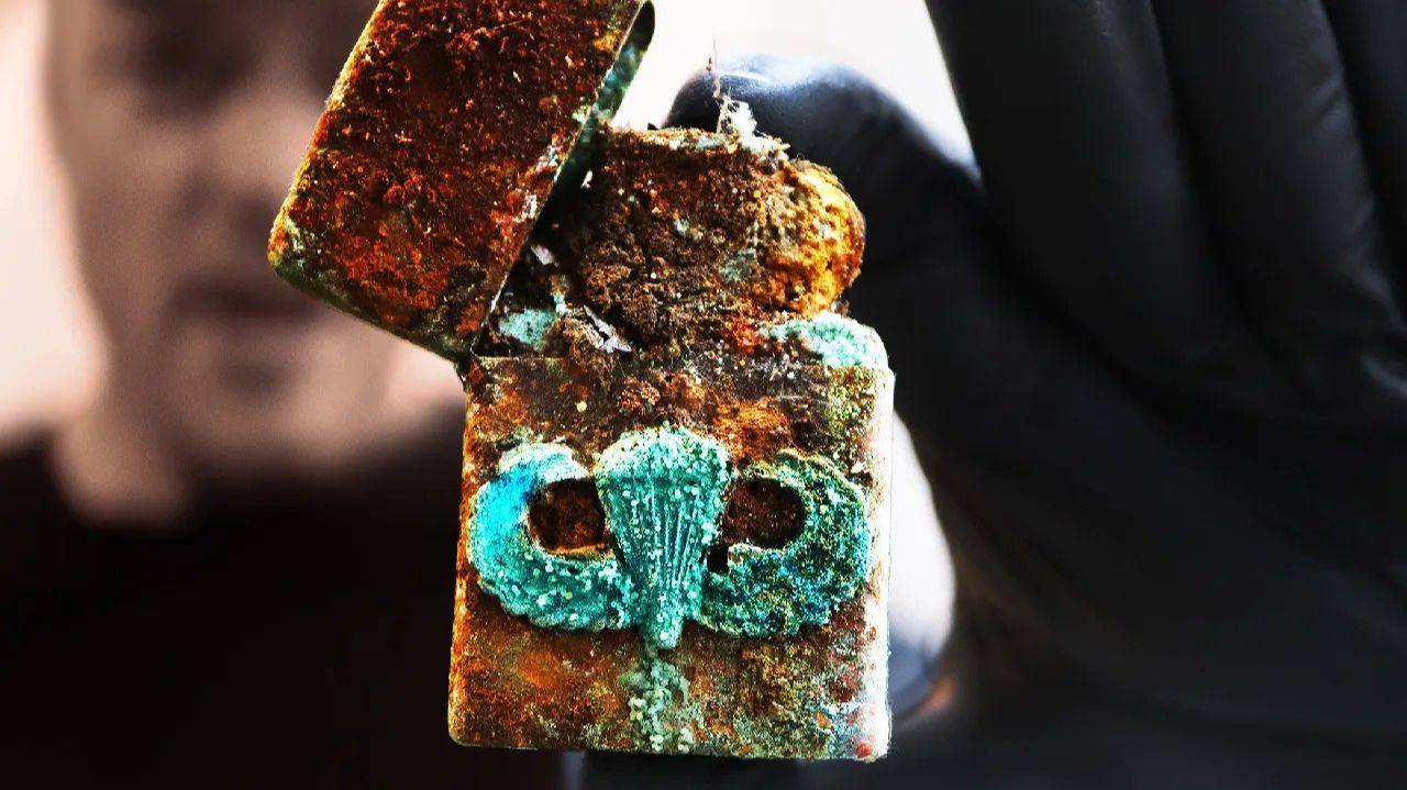 НЕВЕРОЯТНОЕ Восстановление Зажигалки Zippo. Война во Вьетнаме. Воздушный десант. Реставрация.